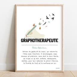 Définition graphothérapeute Dessin d'une main en couleur qui tient un stylo qui se termine en envolée d'oiseau pour définir le métier de graphothérapeute